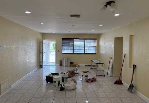 1020 NE 163rd St, North Miami Beach, FL 33162