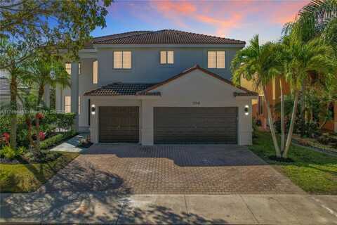 1598 Sandpiper Cir, Weston, FL 33327