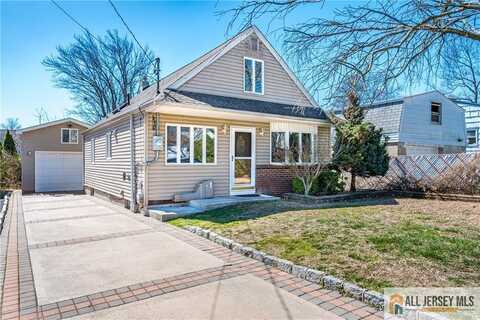 81 Coakley Street, Iselin, NJ 08830