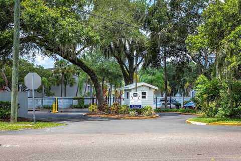 7124 WATERSIDE DRIVE, TAMPA, FL 33617