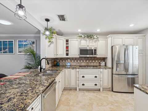 3259 HILARY CIRCLE, PALM HARBOR, FL 34684