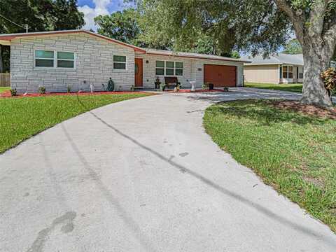 7903 LAKELAND BLVD, FORT PIERCE, FL 34951