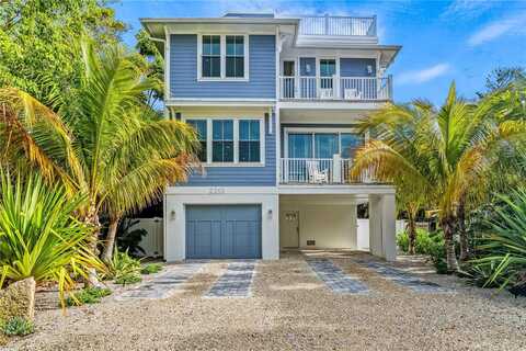 2213 AVENUE B, BRADENTON BEACH, FL 34217