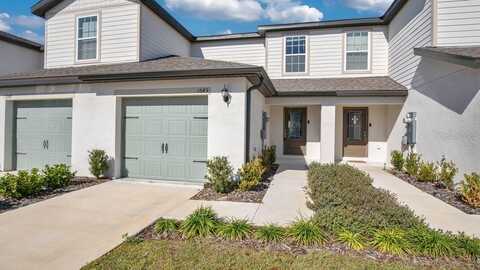 1643 WYNFORD CIRCLE, TAVARES, FL 32778
