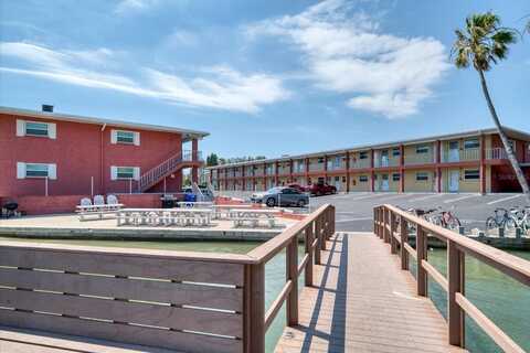 8565 W GULF BOULEVARD, TREASURE ISLAND, FL 33706