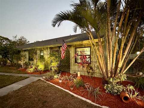 5041 BARRINGTON CIRCLE, SARASOTA, FL 34234