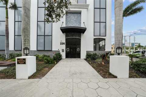 226 5TH AVENUE N, Saint Petersburg, FL 33701