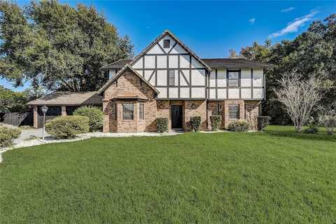2540 ALBANY DRIVE, KISSIMMEE, FL 34758
