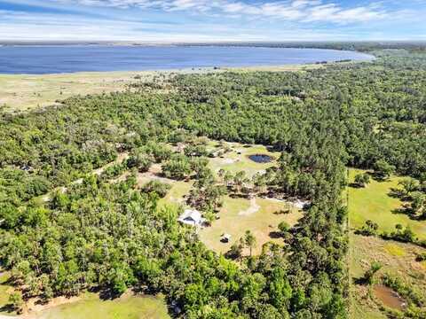 2331 WACCASSA STREET, GENEVA, FL 32732