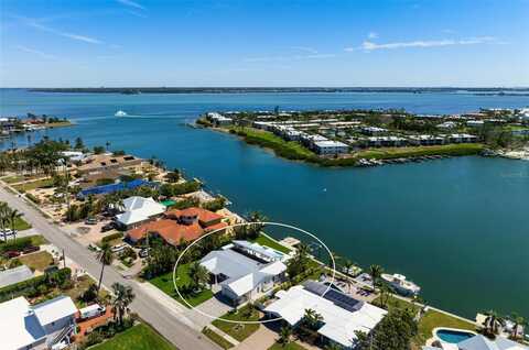527 KEY ROYALE DRIVE, HOLMES BEACH, FL 34217