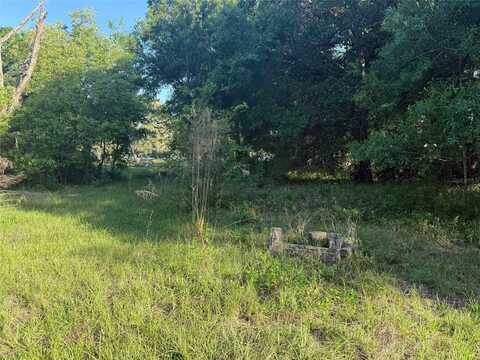 7106 SKY DRIVE, WESLEY CHAPEL, FL 33545