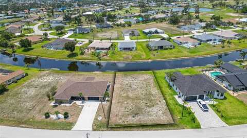 168 MARK TWAIN LANE, ROTONDA WEST, FL 33947