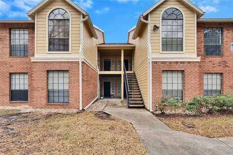 8647 FANCY FINCH DRIVE, TAMPA, FL 33614