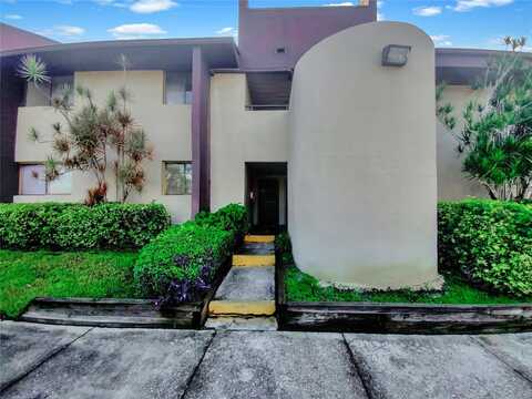 705 S VILLAGE DRIVE N, Saint Petersburg, FL 33716