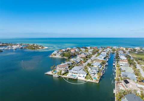 624 N POINT DRIVE, HOLMES BEACH, FL 34217