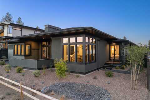 1251 NW Stanhope Way, Bend, OR 97703