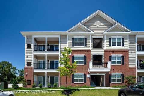 215 Stallion Circle W, Toms River, NJ 08755