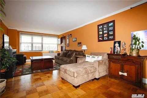 61-20 Grand Central Parkway, Forest Hills, NY 11375