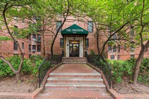 140-18 Burden Crescent, Briarwood, NY 11435