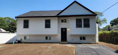Nc Stuyvesant Avenue, Mastic, NY 11950