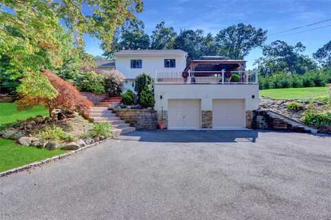 29 Hillside Ln, Syosset, NY 11791