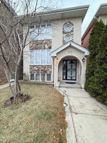 4310 S Whipple Street, Chicago, IL 60632