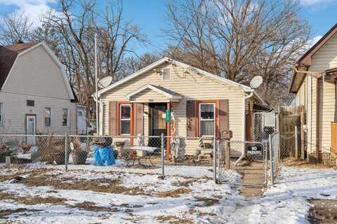 2515 W Humboldt Street, Peoria, IL 61605