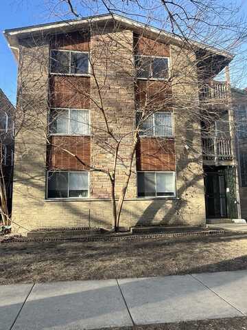 1324 W Greenleaf Avenue, Chicago, IL 60626
