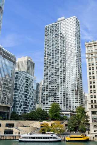 405 N Wabash Avenue, Chicago, IL 60611