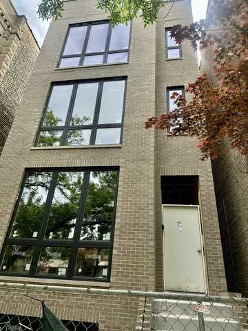 2127 N Racine Avenue, Chicago, IL 60614
