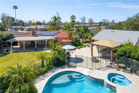 818 W Bonnie Brae Court, Ontario, CA 91762