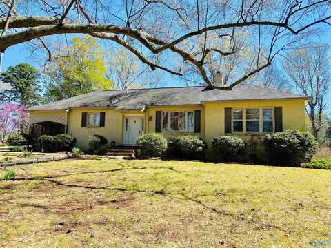 1309 Whispering Hills Circle, Hartselle, AL 35640