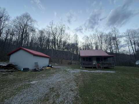 772 Canaan Road, Rock Cave, WV 26234