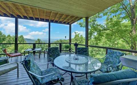 464 Sunset Drive, Hiawassee, GA 30546