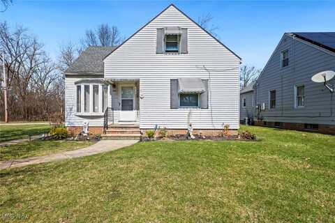 345 Grand Boulevard, Bedford, OH 44146