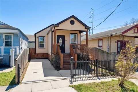 3311 FERN Street, New Orleans, LA 70125