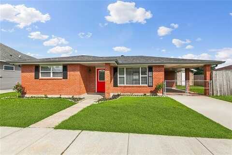 3020 DECOMINE Drive, Chalmette, LA 70043