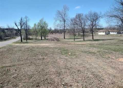 3020 Oakwood Drive, Choctaw, OK 73020