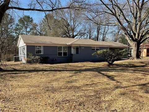 426 Meadow Lane, Bonham, TX 75418
