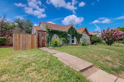 4451 Chapman Street, The Colony, TX 75056