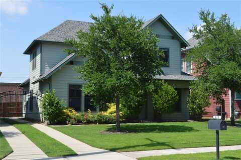 613 E Wall Street, Grapevine, TX 76051
