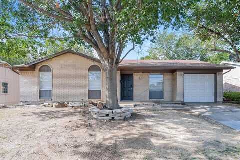 508 Sweetbriar Drive, Lewisville, TX 75067