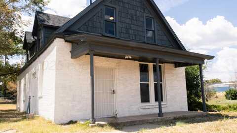 1805 N ADAMS Street, Amarillo, TX 79107