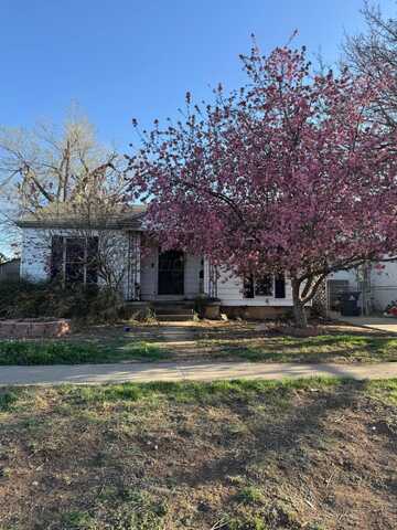 4245 SW 10th Avenue, Amarillo, TX 79106