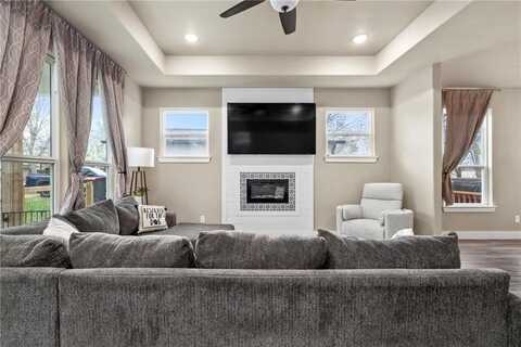 310 E Bean ST, Lincoln, AR 72744