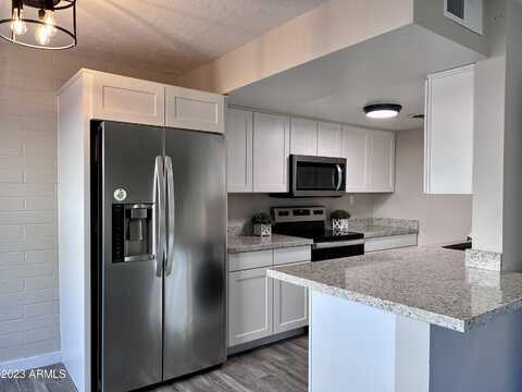 1013 N GRANITE REEF Road, Scottsdale, AZ 85257