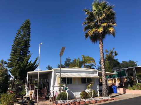 1120 E Mission Rd, Fallbrook, CA 92028