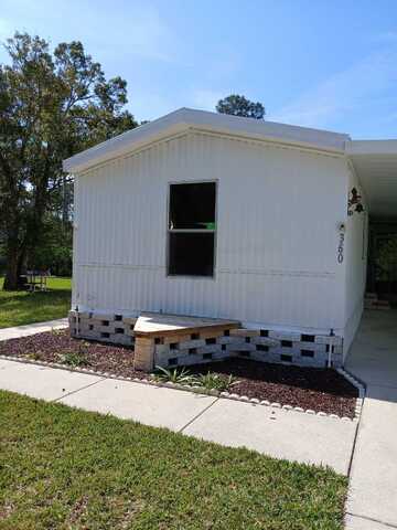 360 Orchid Drive, Fruitland Park, FL 34731