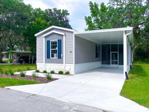 7270 Woodland Dr., Brooksville, FL 34601