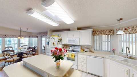 118 Begonia Terrace, PARRISH, FL 34219